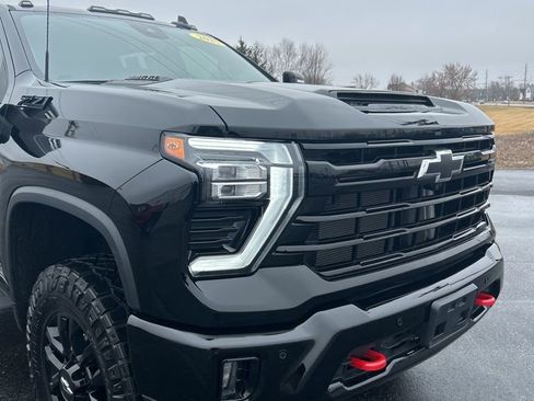 Used 2025 Chevrolet Silverado 2500 LTZ w/ Trail Boss Package image 4