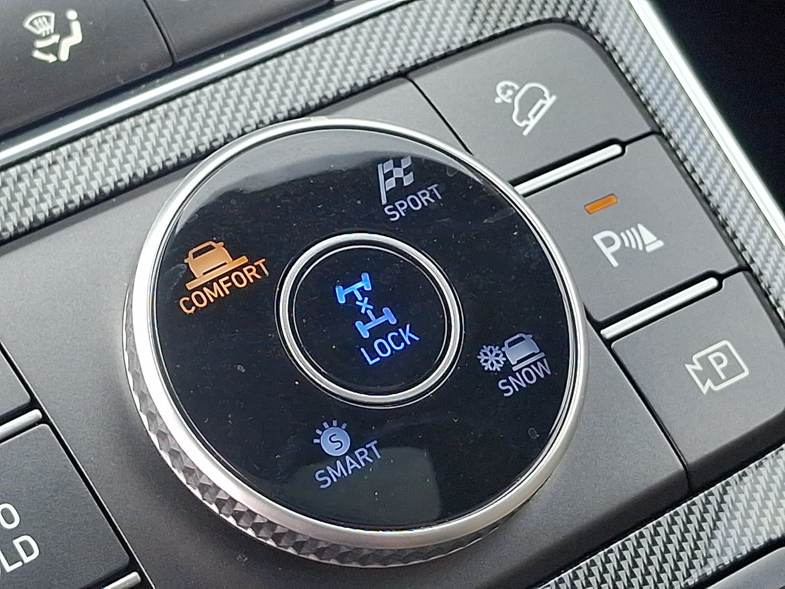 Certified 2023 Hyundai Santa Fe Limited AWD/4WD image 26