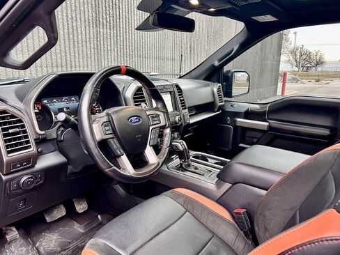 Certified 2018 Ford F150 Raptor w/ Equipment Group 802A Luxury image 9