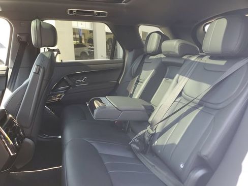 New 2025 Land Rover Range Rover Sport SE AWD/4WD image 14
