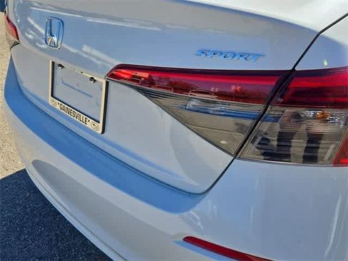 Used 2022 Honda Civic Sport image 11