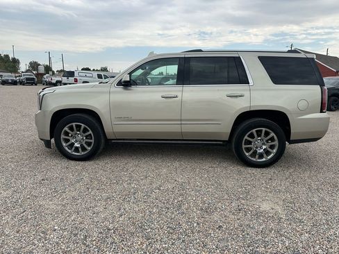 Used 2015 GMC Yukon Denali w/ Premium Package image 6