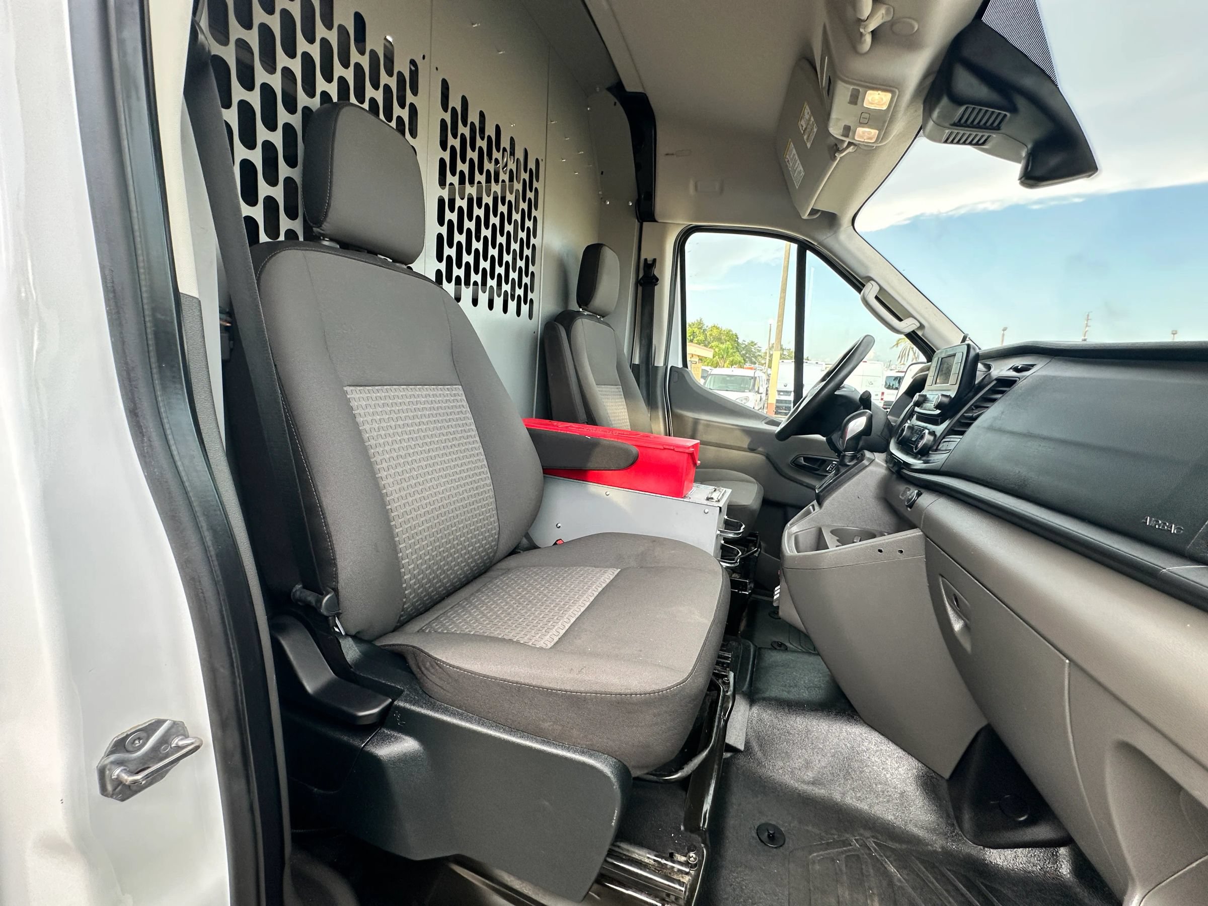 Used 2022 Ford Transit 350 Medium Roof w/ Upfitter Package RWD image 16