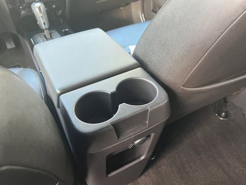 Used 2008 Ford Escape Limited image 32