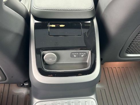 Certified 2024 Volvo S60 T8 Ultimate image 15