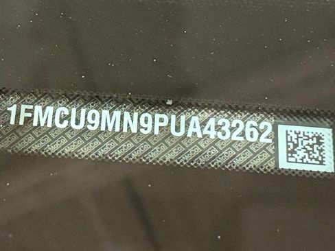 Used 2023 Ford Escape ST-Line image 83