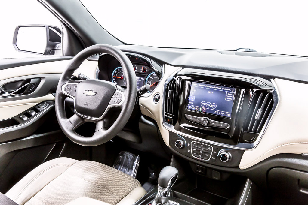 Used 2023 Chevrolet Traverse LS w/ Safety Package FWD image 19