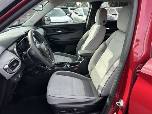 Used 2021 Chevrolet TrailBlazer LT w/ Convenience Package image 15