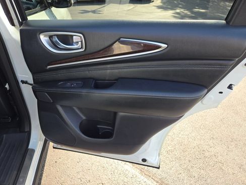 Used 2019 INFINITI QX60 Luxe w/ Sensory Package AWD/4WD image 10