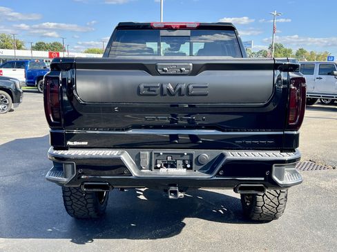 New 2026 GMC Sierra 1500 Denali w/ Denali Reserve Package image 4