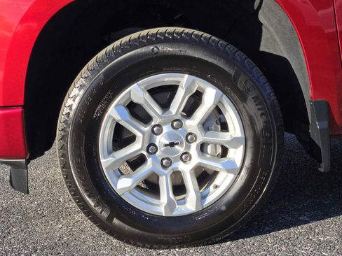 Certified 2023 Chevrolet Silverado 1500 RST image 12