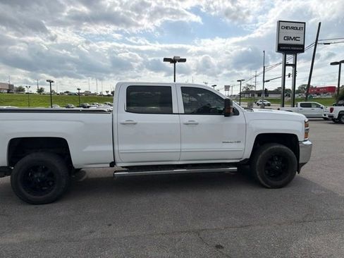 Used 2016 Chevrolet Silverado 2500 LT w/ LT Convenience Package AWD/4WD image 15