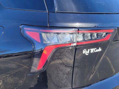 Used 2025 Chevrolet Equinox LT w/ Convenience Package II image 10