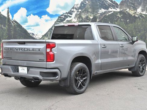 Used 2021 Chevrolet Silverado 1500 RST w/ LPO, Blackout Package AWD/4WD image 3
