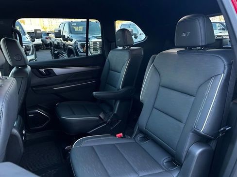 New 2025 Buick Enclave Sport Touring w/ Power Package image 25