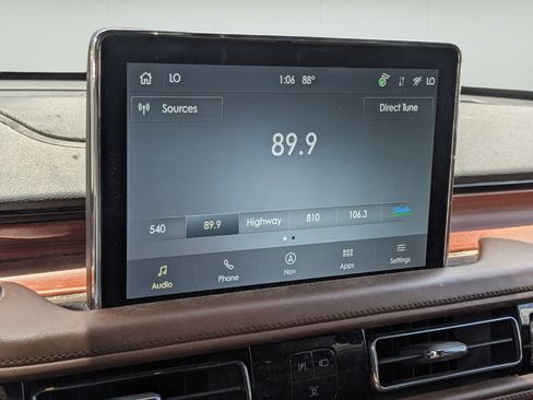 Used 2022 Lincoln Aviator Reserve w/ Equipment Group 201A RWD image 10