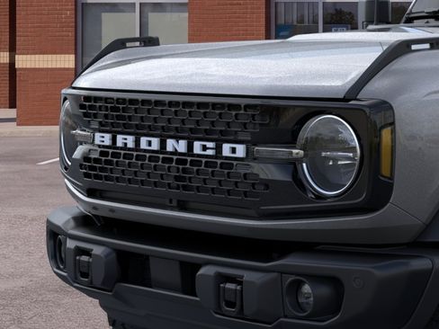 New 2026 Ford Bronco Big Bend w/ Black Diamond Package AWD/4WD image 19