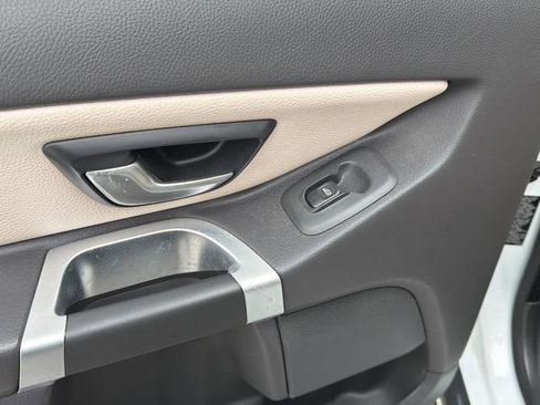 Used 2014 Volvo XC90 3.2 R-Design image 23