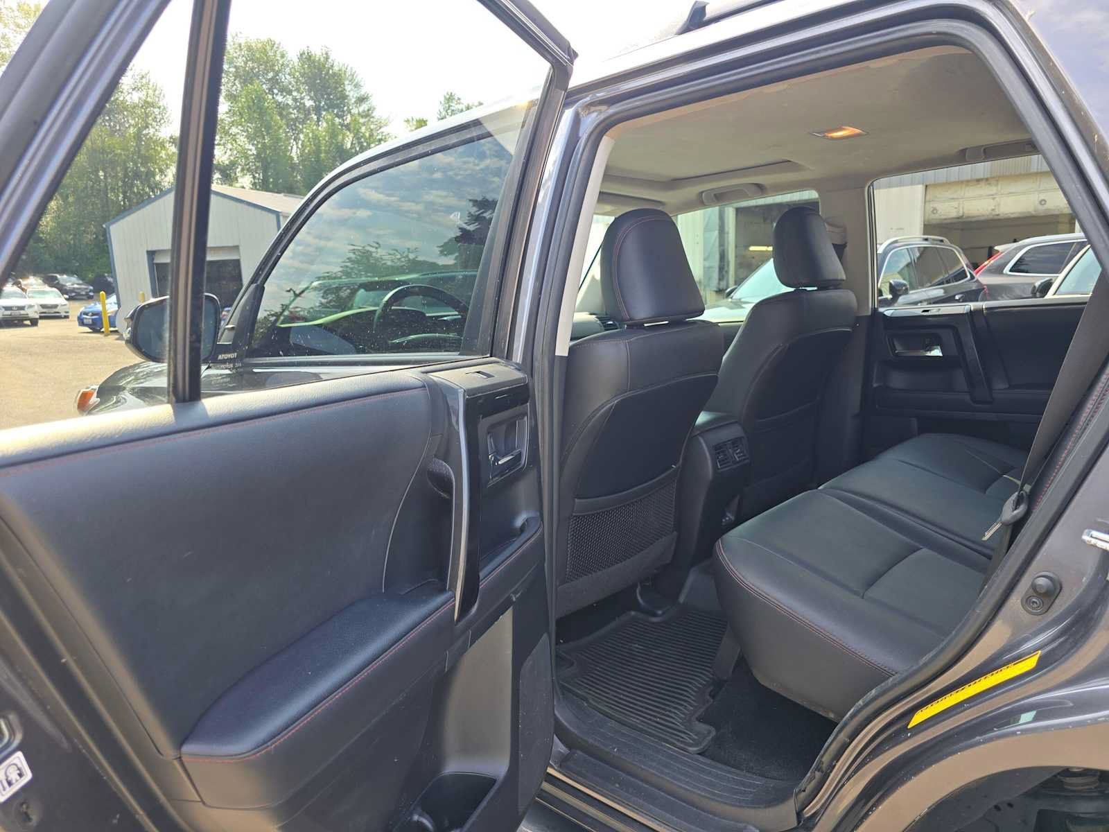 Used 2023 Toyota 4Runner TRD Off-Road Premium w/ Moonroof Package AWD/4WD image 16