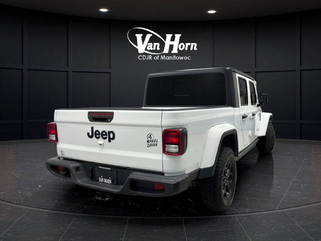 Used 2023 Jeep Gladiator Sport AWD/4WD image 7