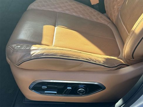 Used 2021 Jeep Grand Cherokee L Summit image 11