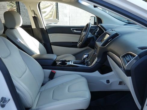 Used 2016 Ford Edge Titanium w/ Class II Trailer Tow Package AWD/4WD image 7