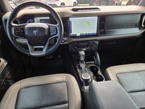 Used 2022 Ford Bronco Wildtrak AWD/4WD image 25