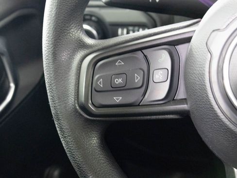 Used 2021 Jeep Wrangler Unlimited Sport image 32