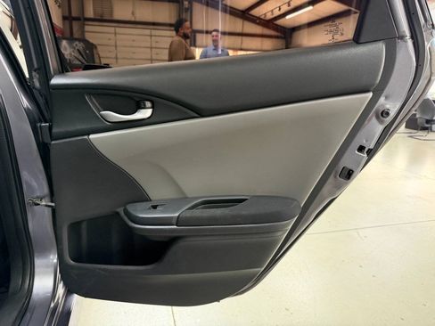 Used 2016 Honda Civic EX-T image 14