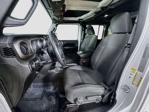 Used 2018 Jeep Wrangler Unlimited Sport S AWD/4WD image 23