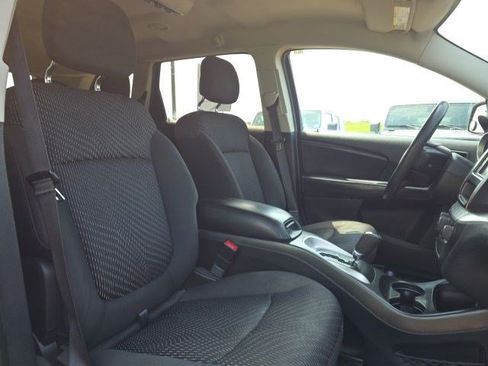 Used 2015 Dodge Journey SXT w/ Flexible Seating Group FWD image 15