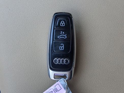 Used 2025 Audi Q7 3.0T Premium Plus image 35