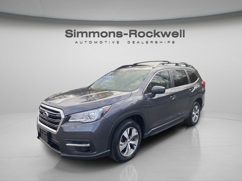 Used 2022 Subaru Ascent Premium w/ Convenience Package image 1