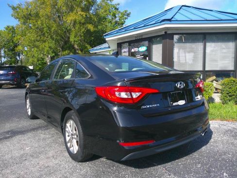 Used 2017 Hyundai Sonata SE w/ Cargo Package FWD image 7