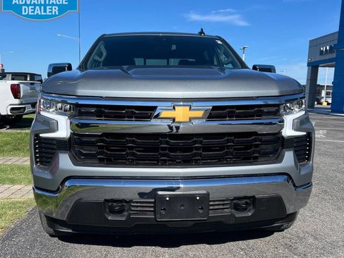 Used 2026 Chevrolet Silverado 1500 LT AWD/4WD image 3