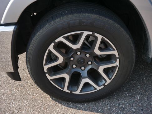 Used 2025 RAM 1500 Laramie AWD/4WD image 16
