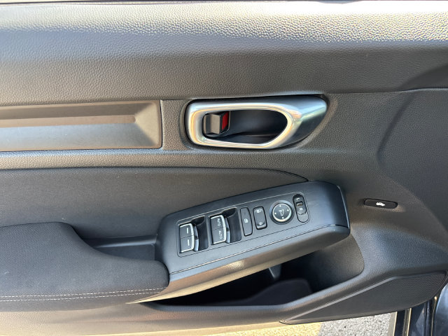 Used 2025 Honda Civic LX image 13