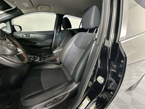 Used 2022 Nissan Leaf SV Plus image 11