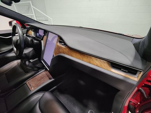 Used 2020 Tesla Model S Long Range Plus AWD/4WD image 12