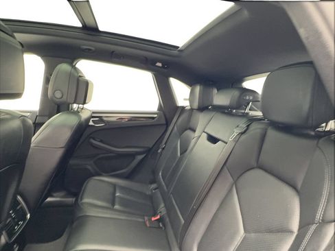 Used 2024 Porsche Macan Turbo AWD/4WD image 24