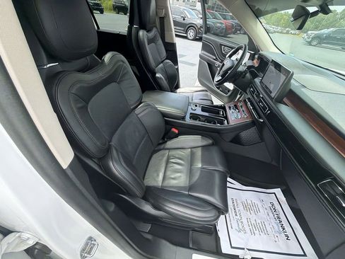 Used 2024 Lincoln Aviator Reserve w/ Equipment Group 201A AWD/4WD image 32