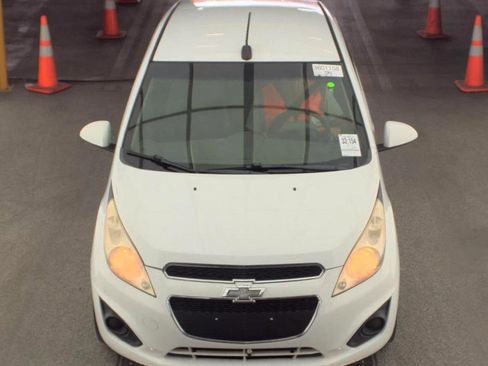 Used 2014 Chevrolet Spark LT image 2