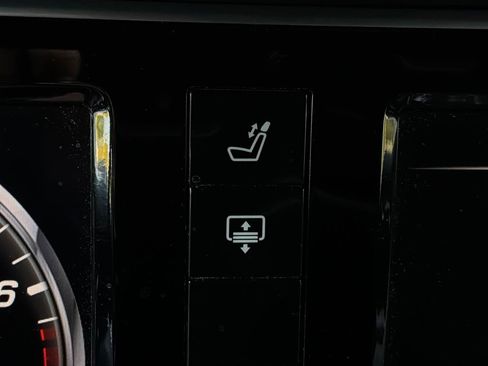 Used 2016 Mercedes-Benz S 550 Sedan image 54
