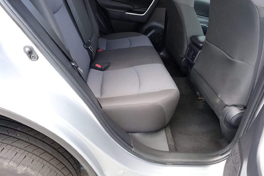Certified 2025 Toyota RAV4 XLE AWD/4WD image 23