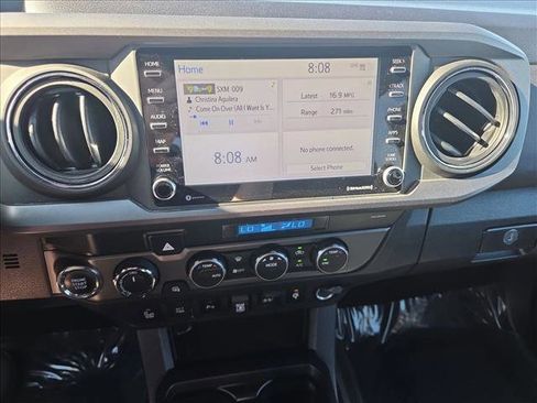 Used 2022 Toyota Tacoma TRD Off-Road w/ Technology Package AWD/4WD image 14