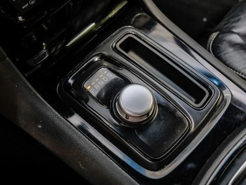 Used 2021 Chrysler 300 S RWD image 29