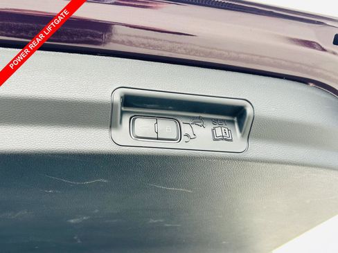 Used 2023 Ford Explorer XLT w/ Equipment Group 202A image 10