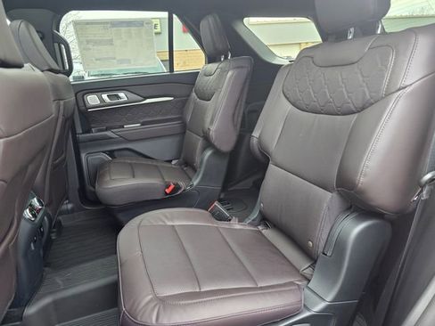 New 2026 Ford Explorer Platinum w/ LUX Leather Package image 11