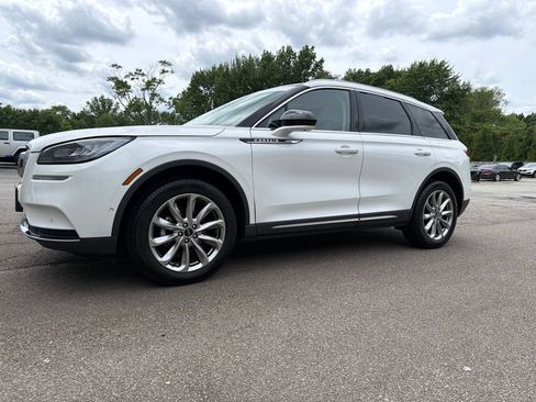 Used 2022 Lincoln Corsair AWD w/ Premium Package image 4