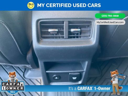Used 2022 Ford Edge Titanium AWD/4WD image 14